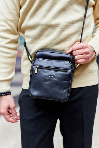 Prostorná kožená pánská taška s kapsami - Peterson